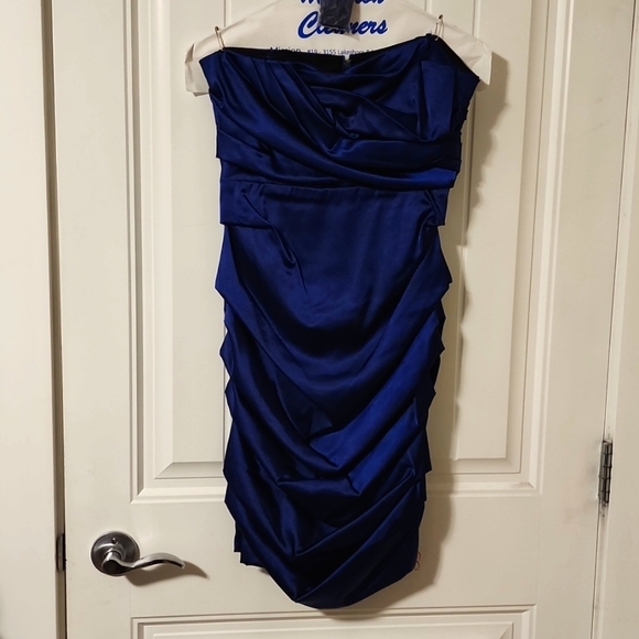 Le Chateau strapless dress size M - Picture 1 of 2